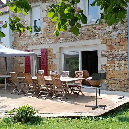 Feriehus Brouillon Maison De Famille, 4 Chambres, 10 Couchages, Piscine 1n Pb Nb *