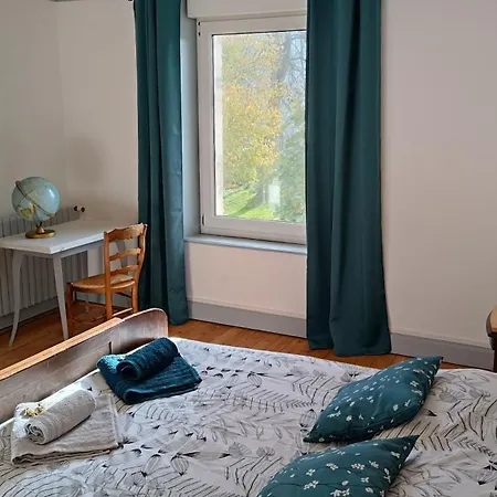 Brouillon Maison De Famille, 4 Chambres, 10 Couchages, Piscine 1n Pb Nb *